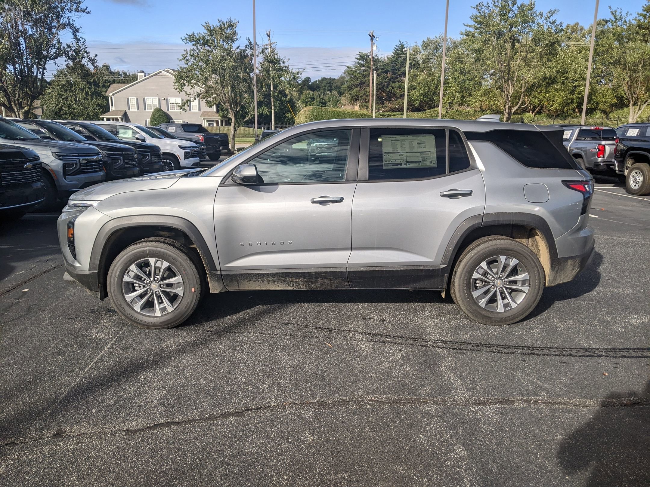 New 2026 Chevrolet Equinox LT image 5