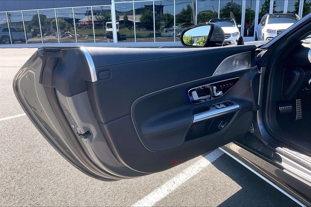 Certified 2022 Mercedes-Benz SL 55 AMG 4MATIC image 15