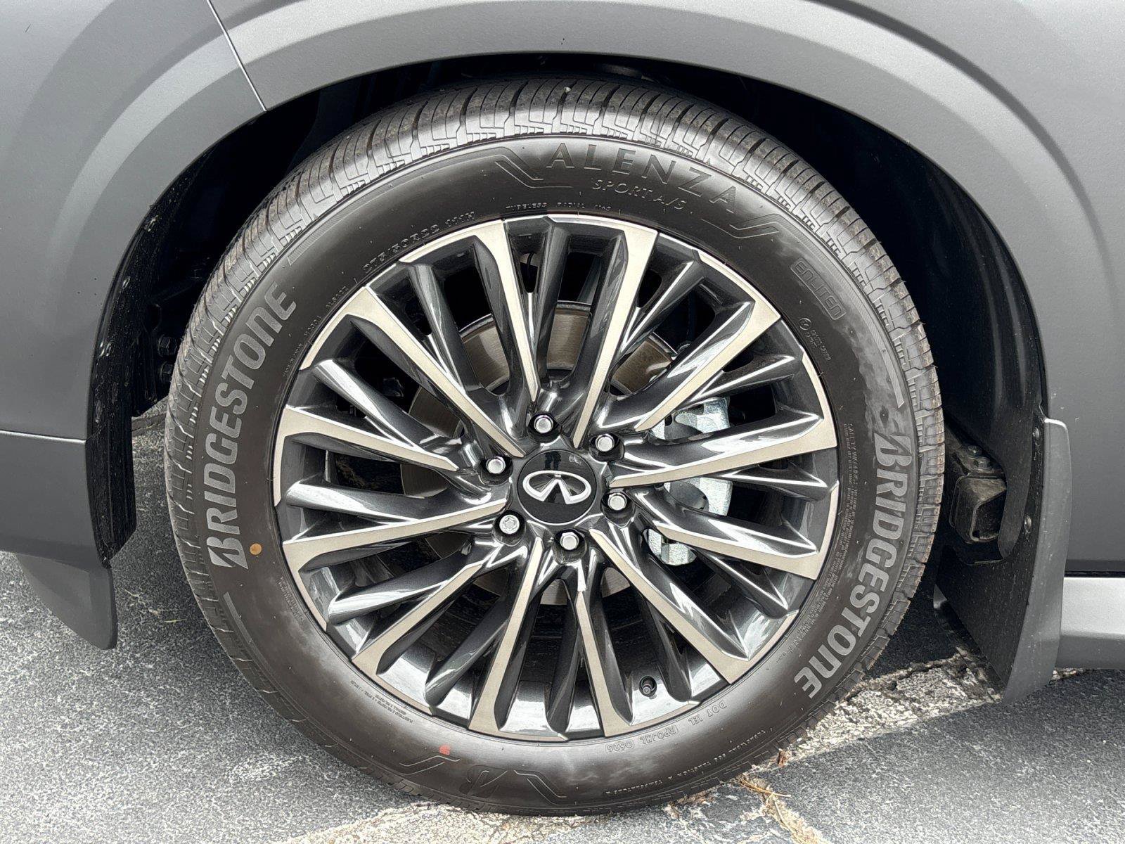 New 2026 INFINITI QX80 Autograph w/ Premium Cargo Package AWD/4WD image 10