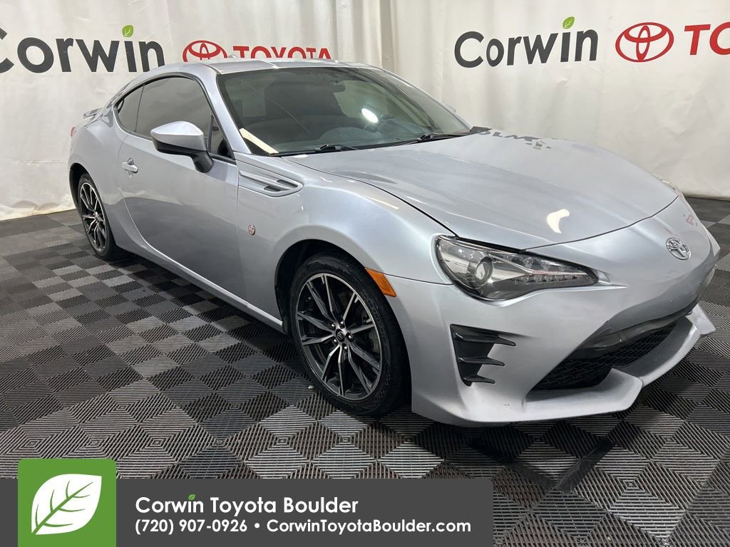 Used 2017 Toyota 86 image 1