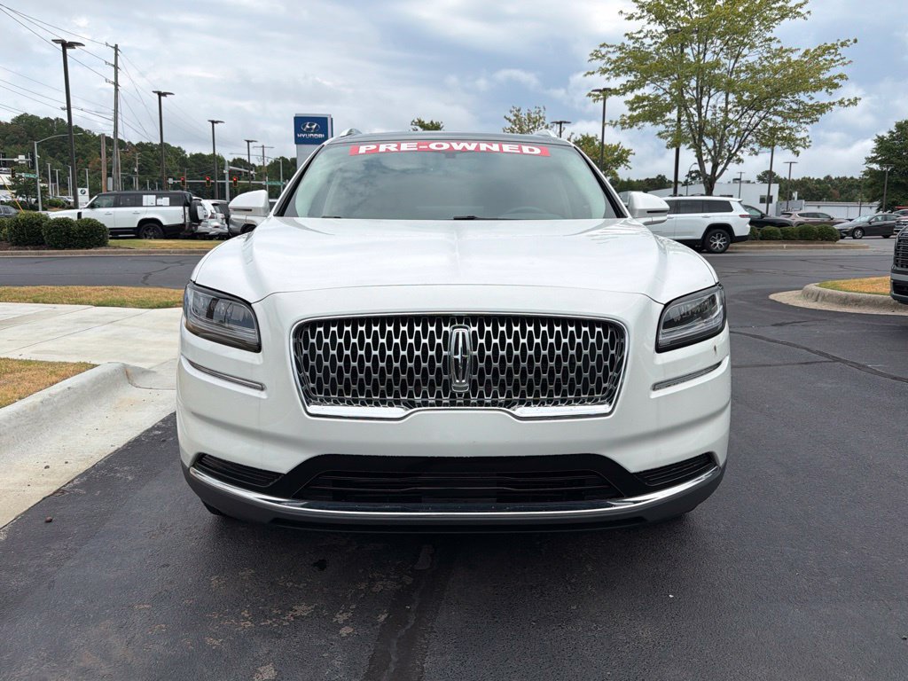 Used 2022 Lincoln Nautilus Reserve w/ Luxury Package FWD image 3