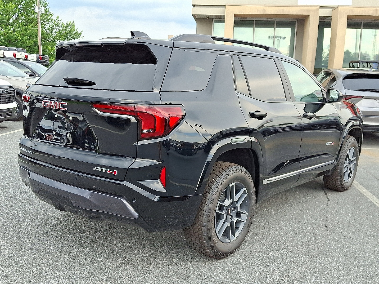 New 2026 GMC Terrain AT4 image 4