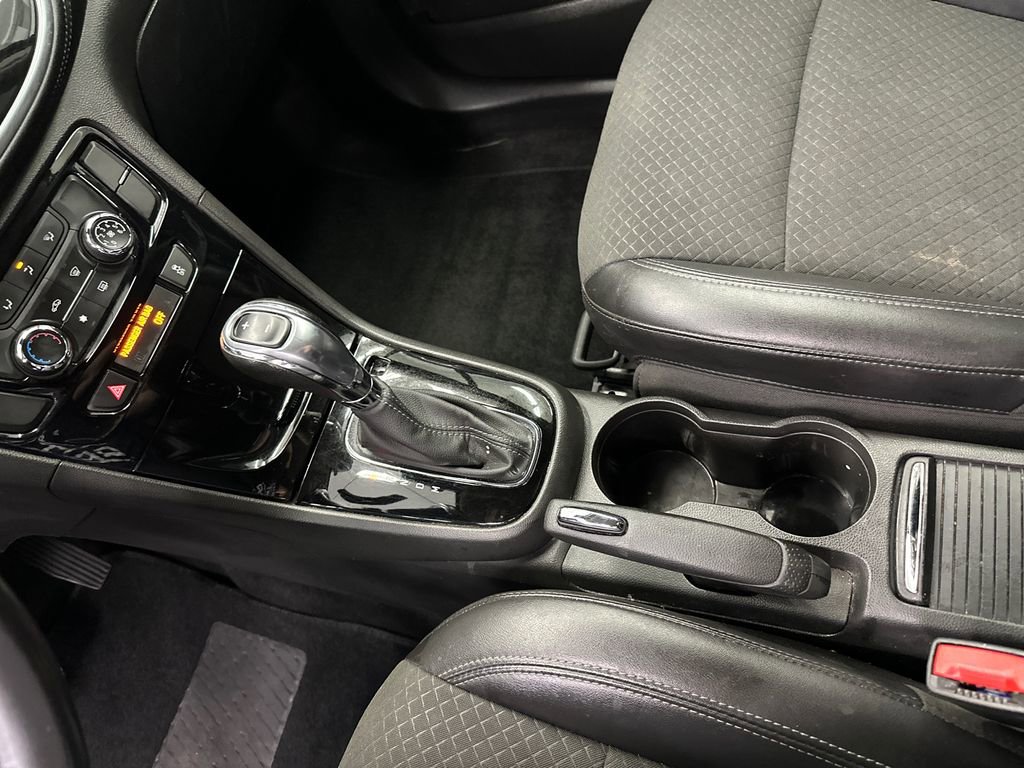 Used 2019 Buick Encore Preferred image 30