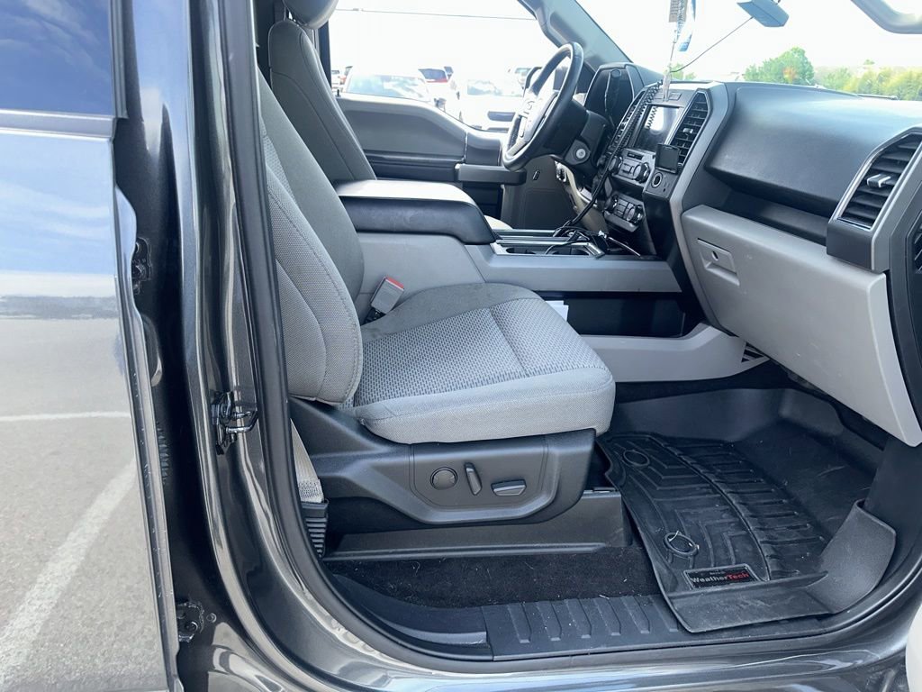 Used 2020 Ford F150 XLT w/ Equipment Group 302A Luxury AWD/4WD image 6