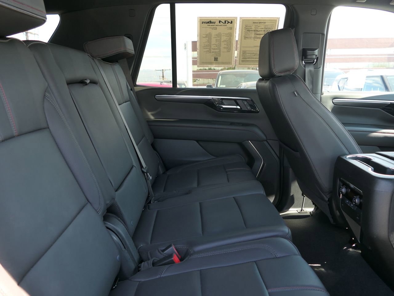 Used 2025 Chevrolet Tahoe RST image 29