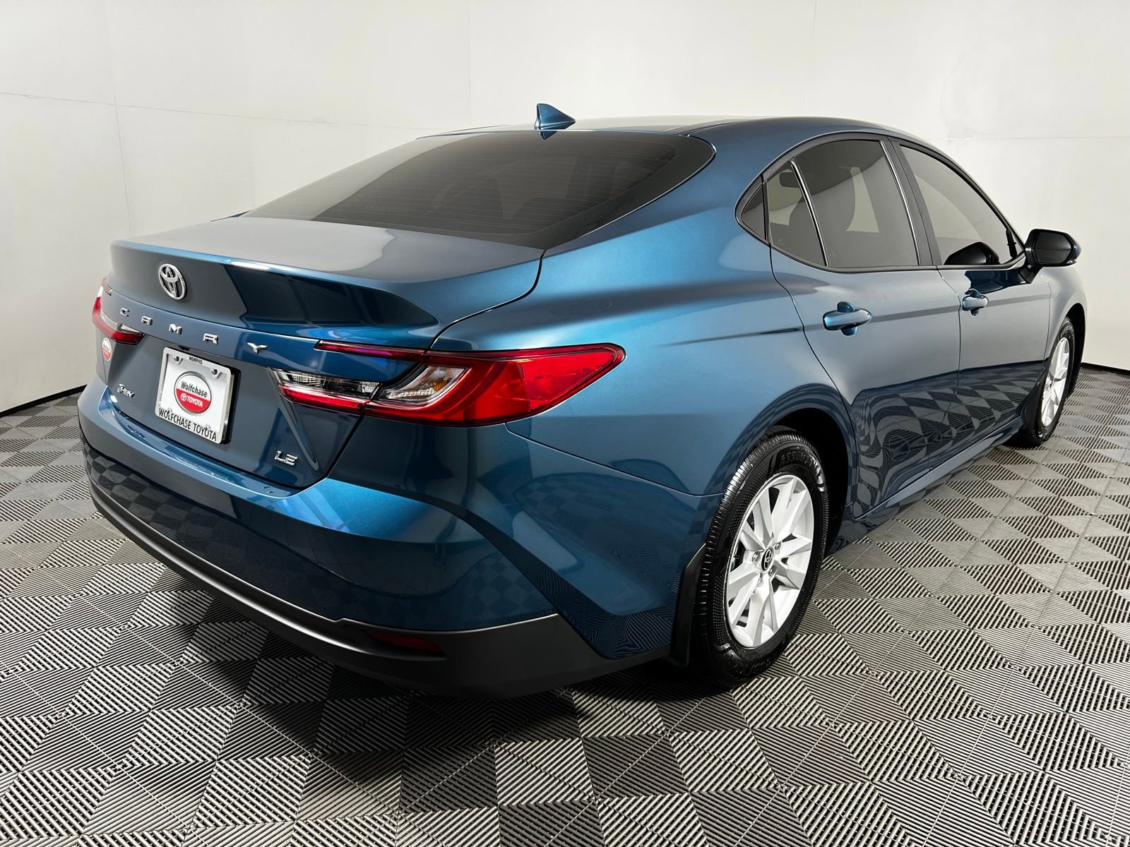 Certified 2025 Toyota Camry LE image 5