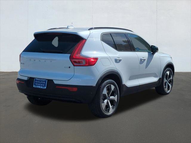 New 2026 Volvo XC40 B5 Plus w/ Protection Package Premier image 5