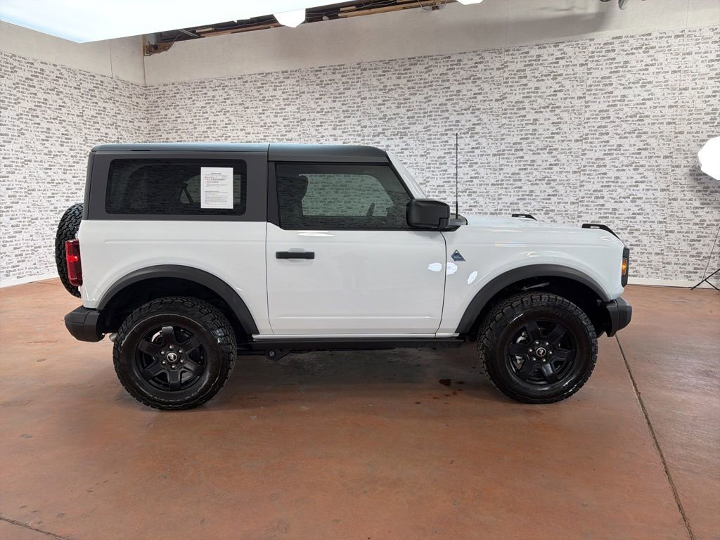 Used 2024 Ford Bronco Black Diamond image 8