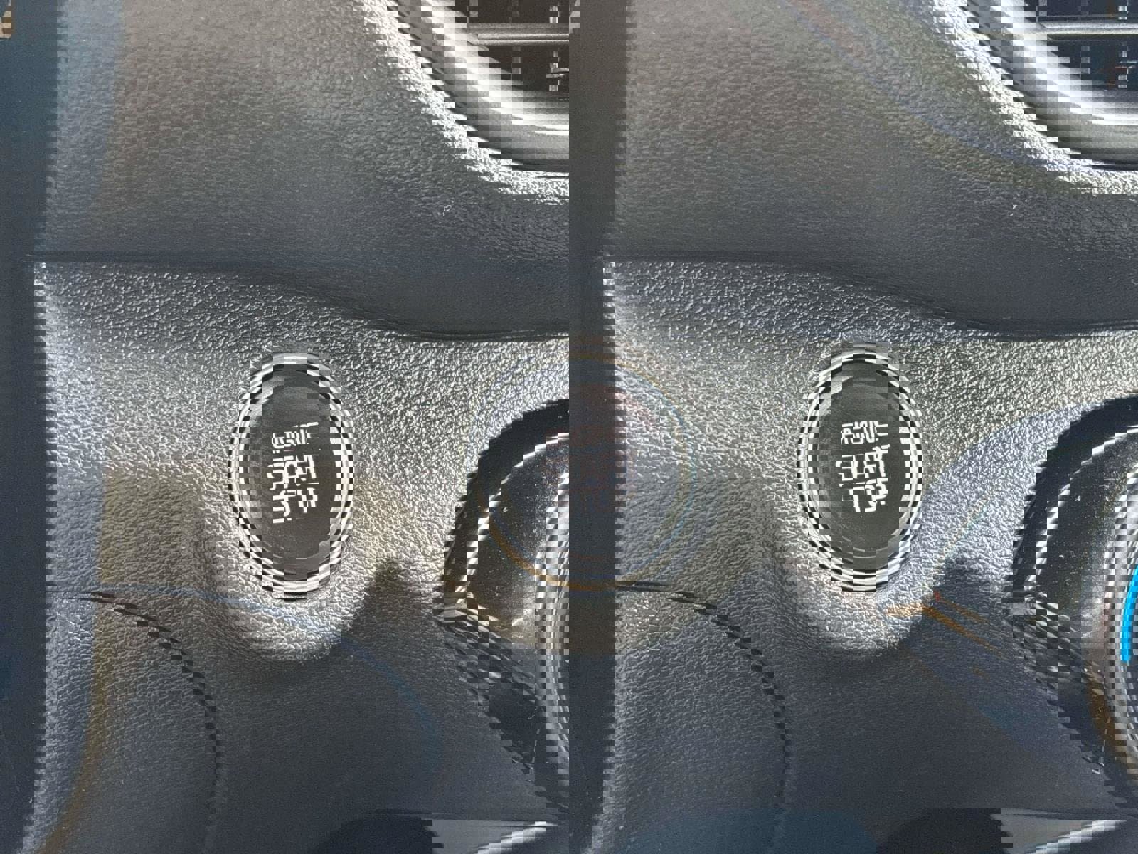 Used 2023 Kia Forte GT-Line image 30