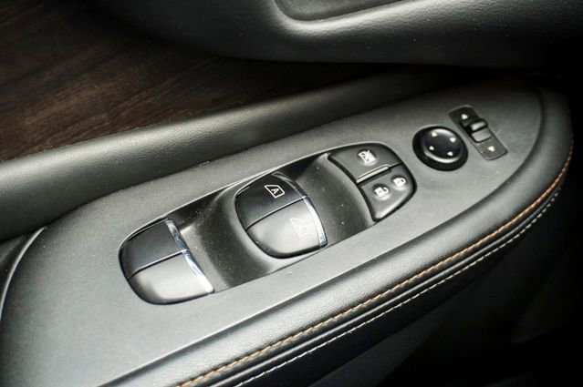 Used 2023 Nissan Murano Platinum image 29