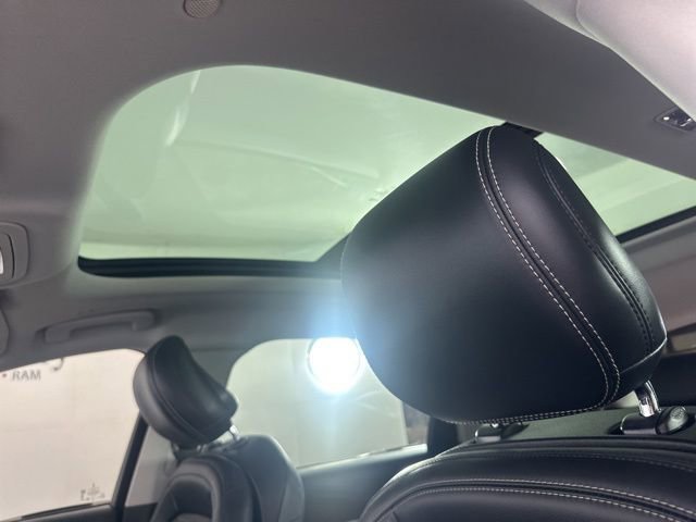 Used 2024 Lincoln Nautilus Reserve w/ Equipment Group 202A image 19