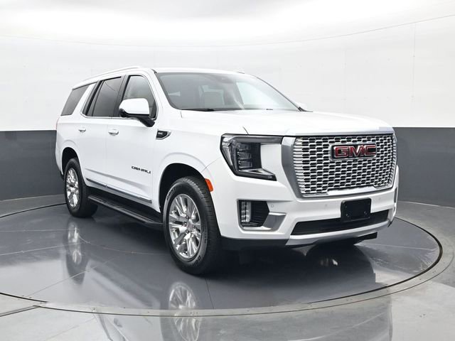 Used 2023 GMC Yukon Denali AWD/4WD image 3