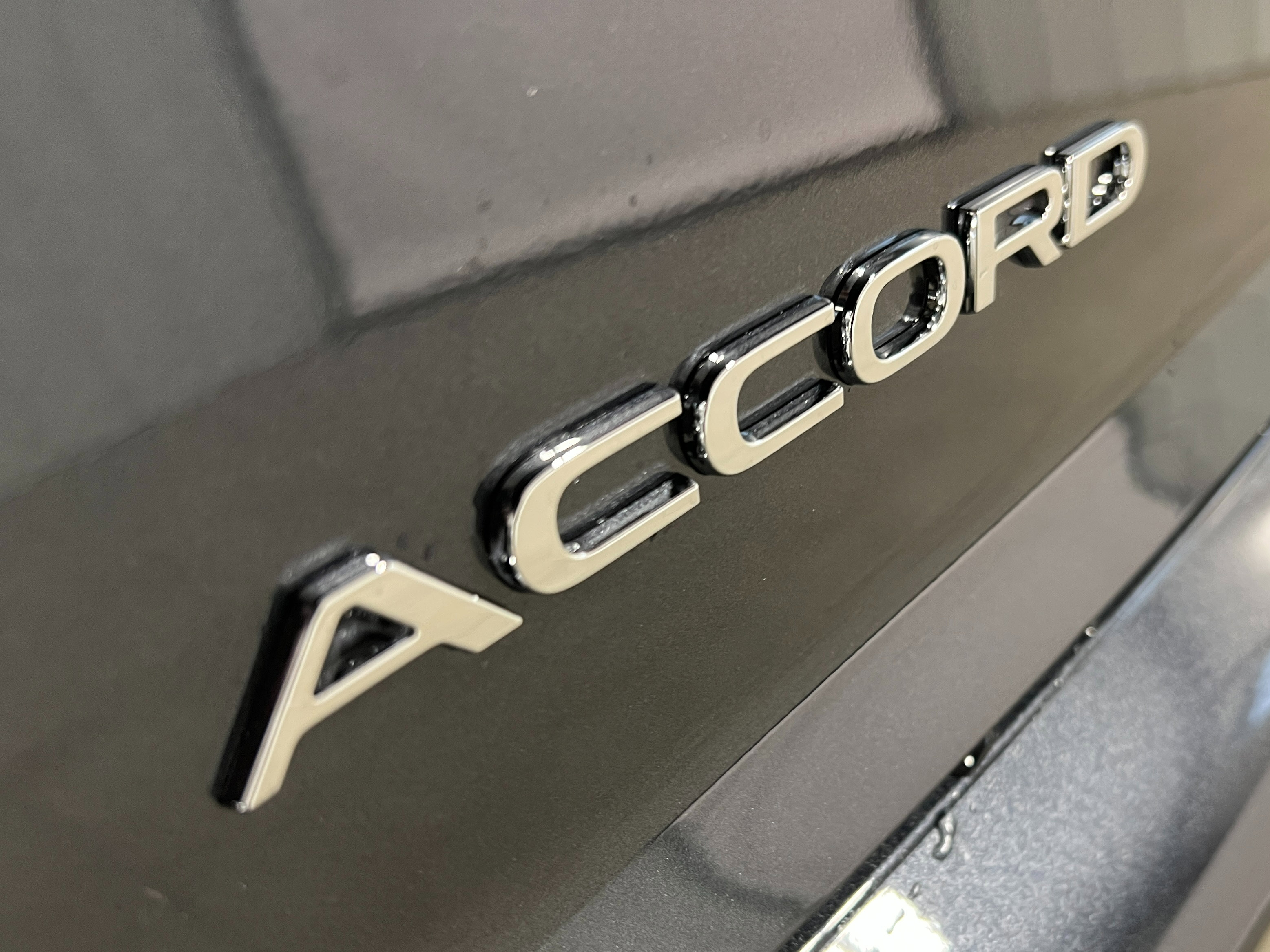 New 2025 Honda Accord EX-L image 9