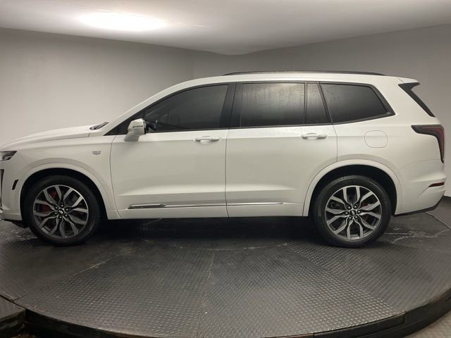 Certified 2024 Cadillac XT6 Sport w/ LPO, Floor Liner Package image 4