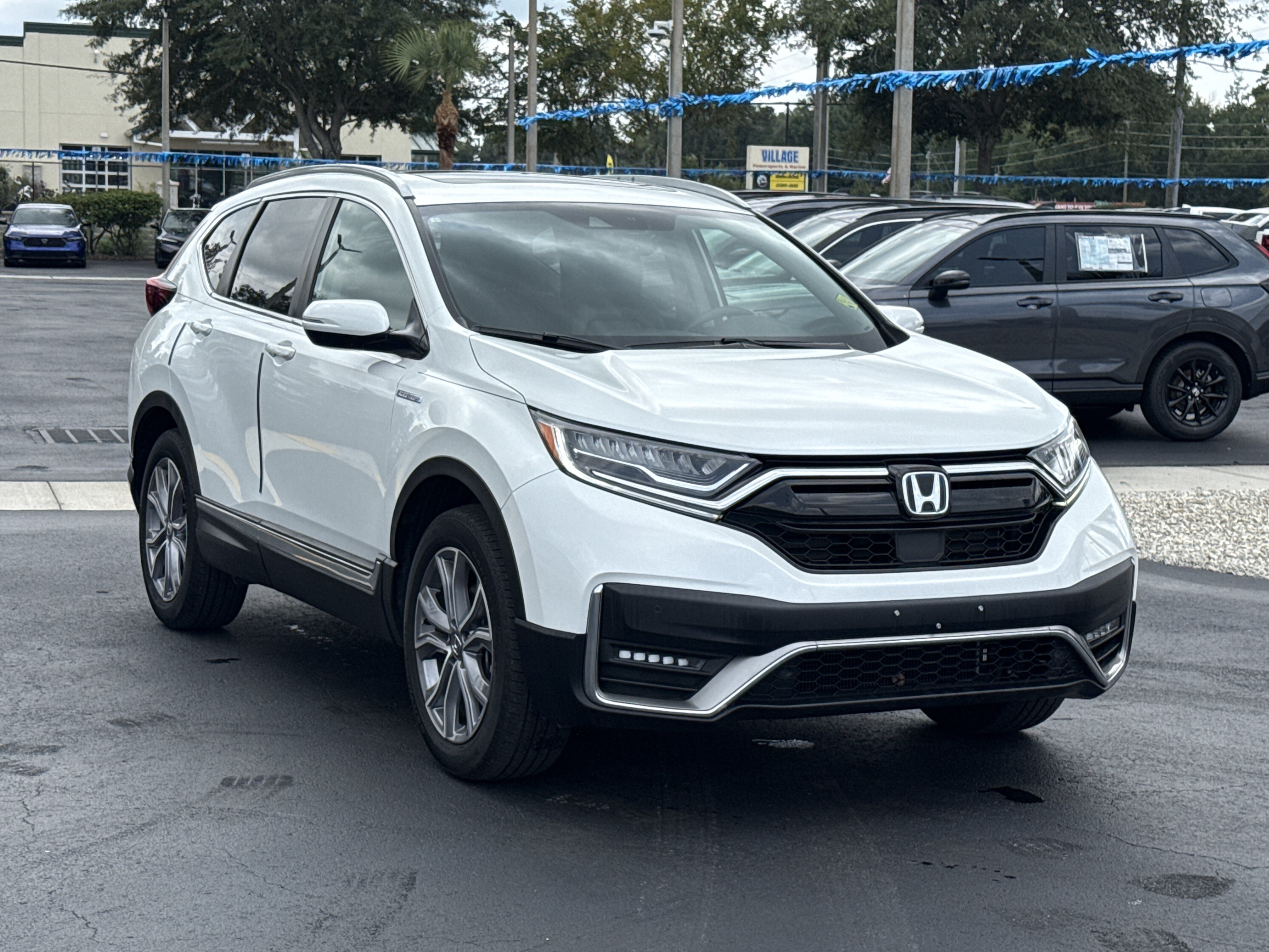 Certified 2021 Honda CR-V Touring image 2
