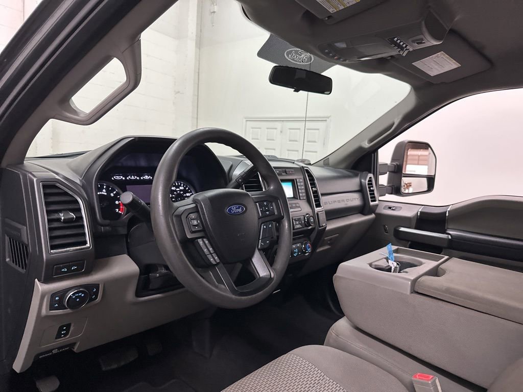 Used 2017 Ford F250 XLT w/ XLT Value Package image 25