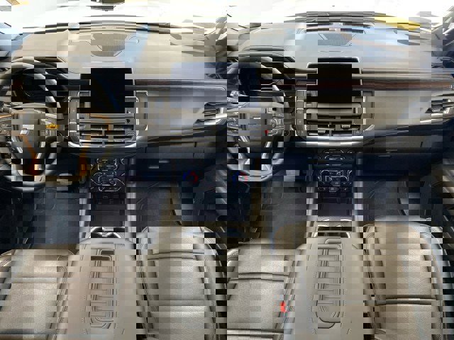 Used 2024 Chevrolet Tahoe High Country image 11