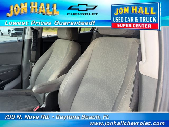 Used 2020 Chevrolet Trax LS w/ Tint and Cruise Package FWD image 21