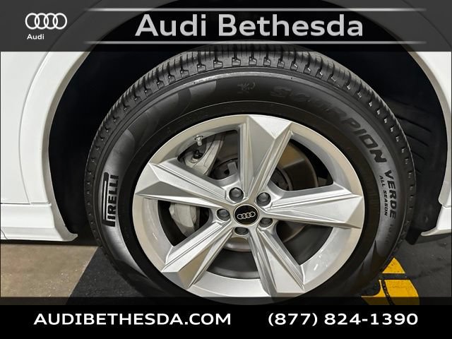 Certified 2026 Audi Q7 3.0T Premium AWD/4WD image 9