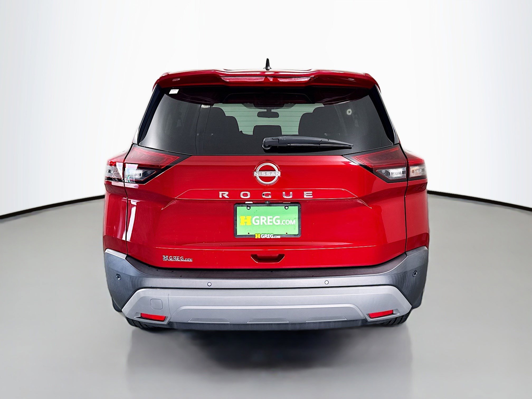 Used 2023 Nissan Rogue S image 8