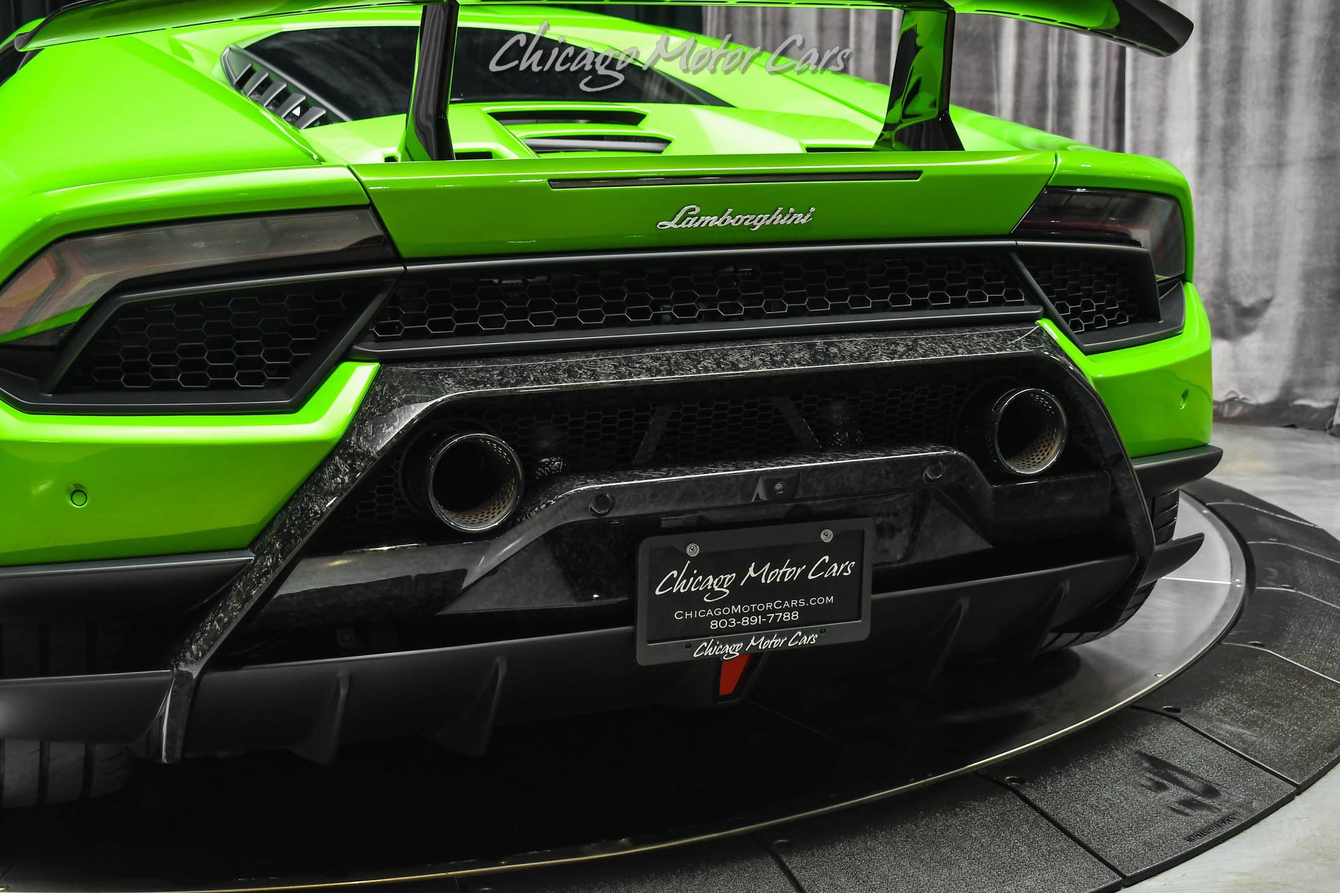 Used 2018 Lamborghini Huracan Performante image 34