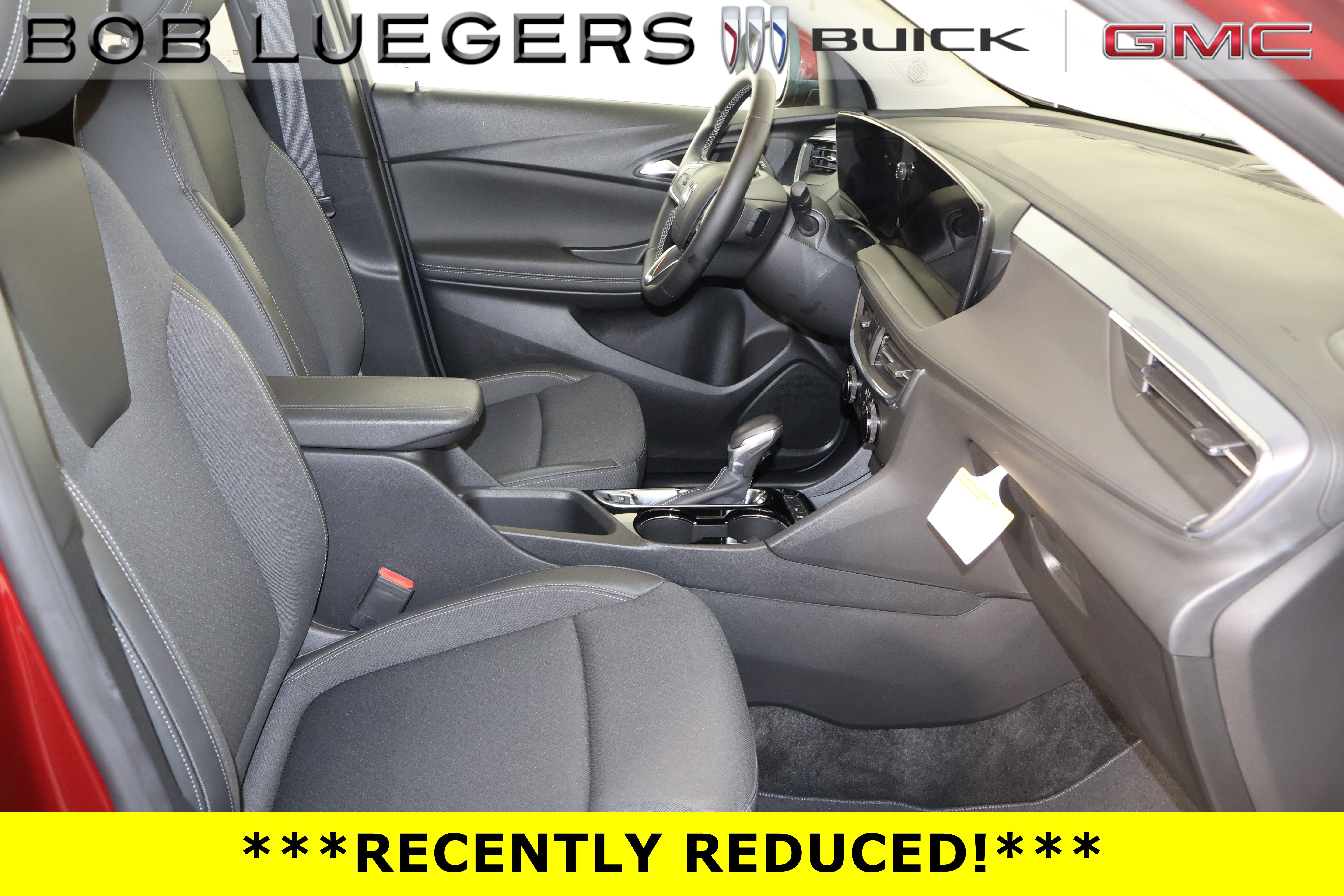 Certified 2024 Buick Encore GX Preferred FWD image 17