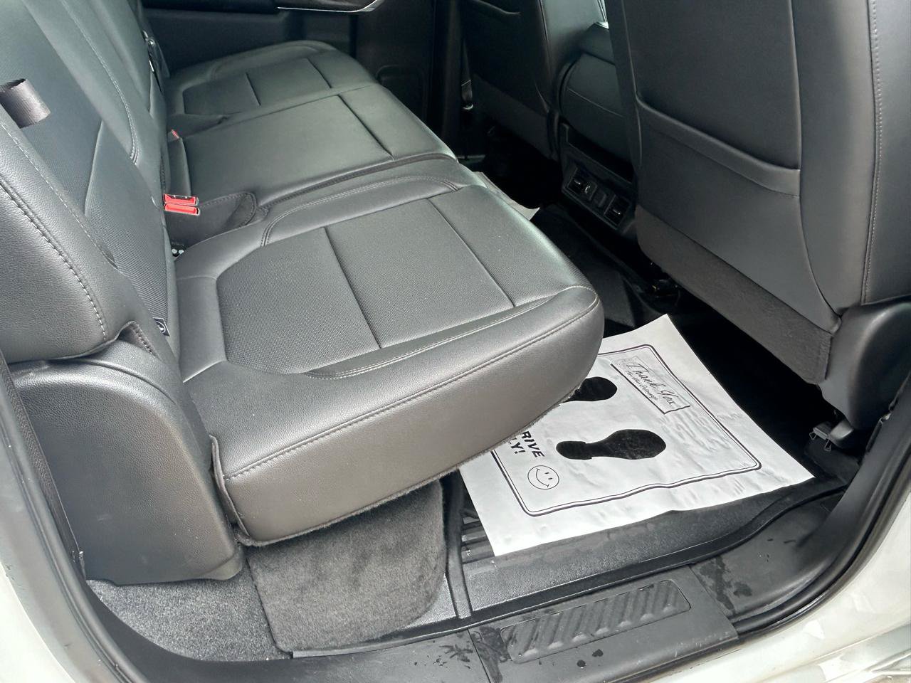 Used 2020 Chevrolet Silverado 1500 LTZ AWD/4WD image 11