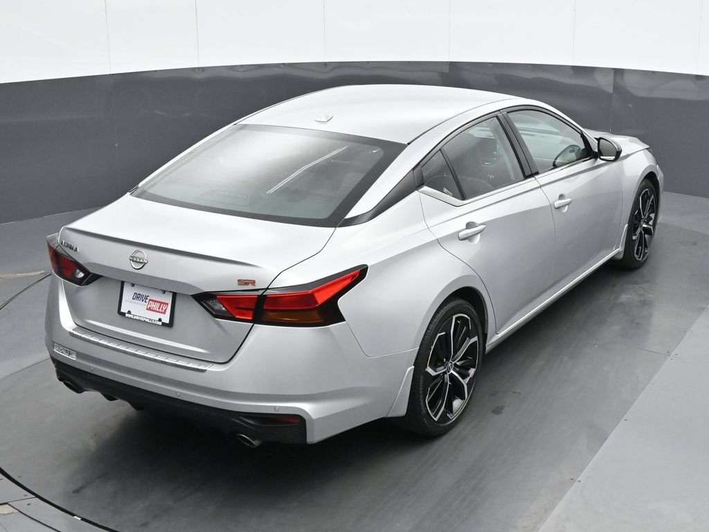 Used 2023 Nissan Altima 2.5 SR FWD image 22