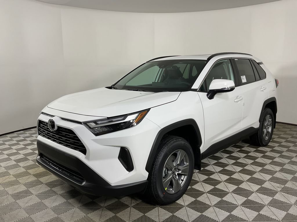 New 2025 Toyota RAV4 XLE image 3
