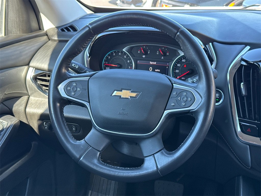 Used 2021 Chevrolet Traverse LT image 24