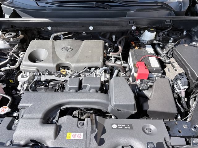 Used 2025 Toyota RAV4 XLE FWD image 29