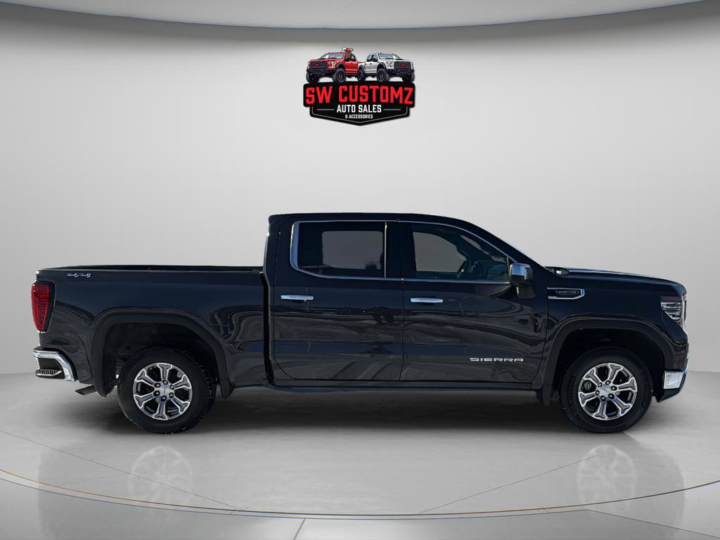 Used 2025 GMC Sierra 1500 SLT image 8
