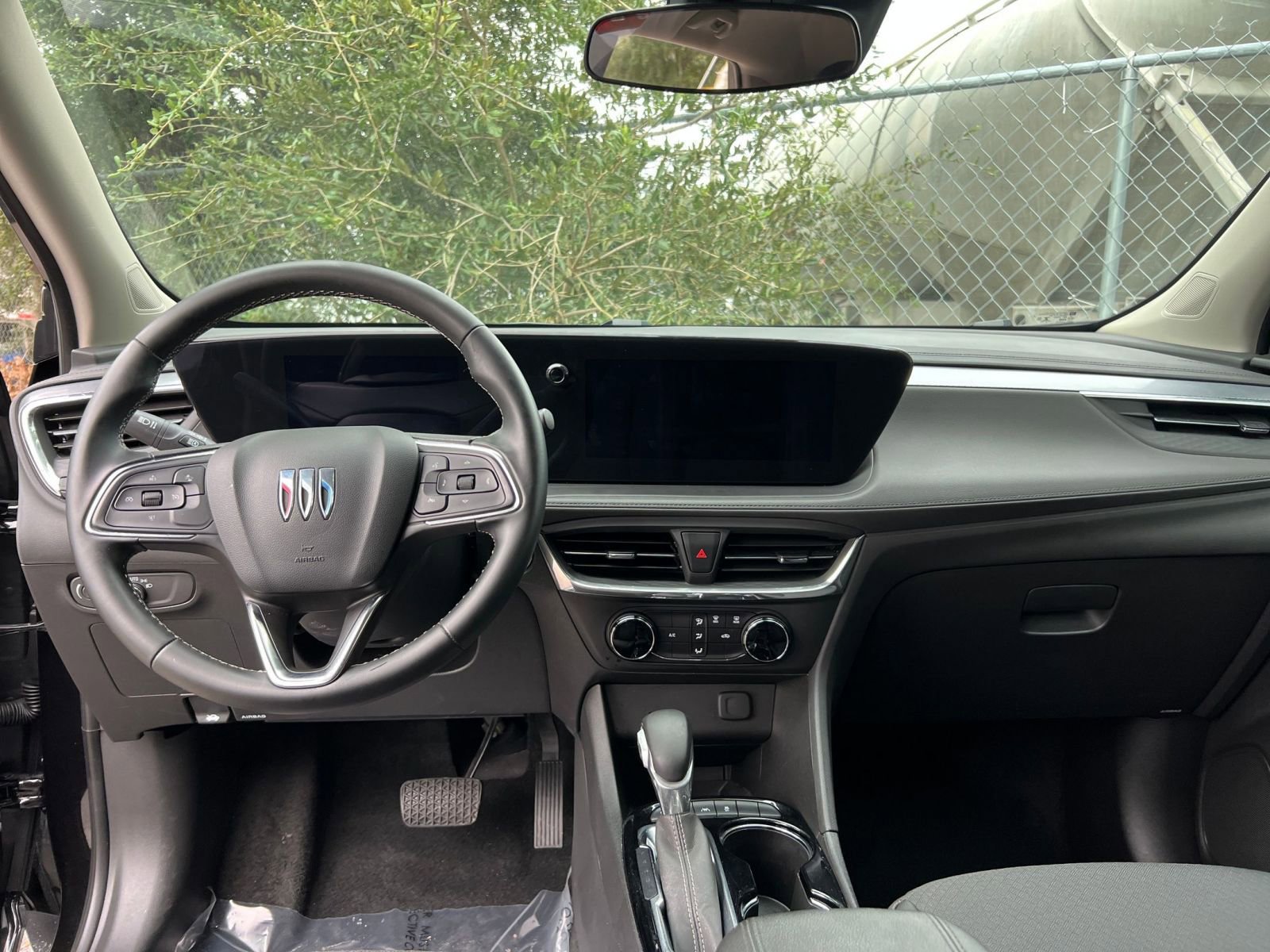 Used 2025 Buick Encore GX Preferred image 27