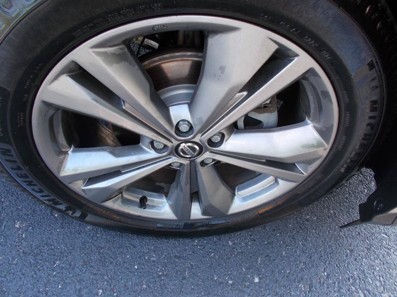 Used 2019 Nissan Murano Platinum w/ Cargo Package AWD/4WD image 17