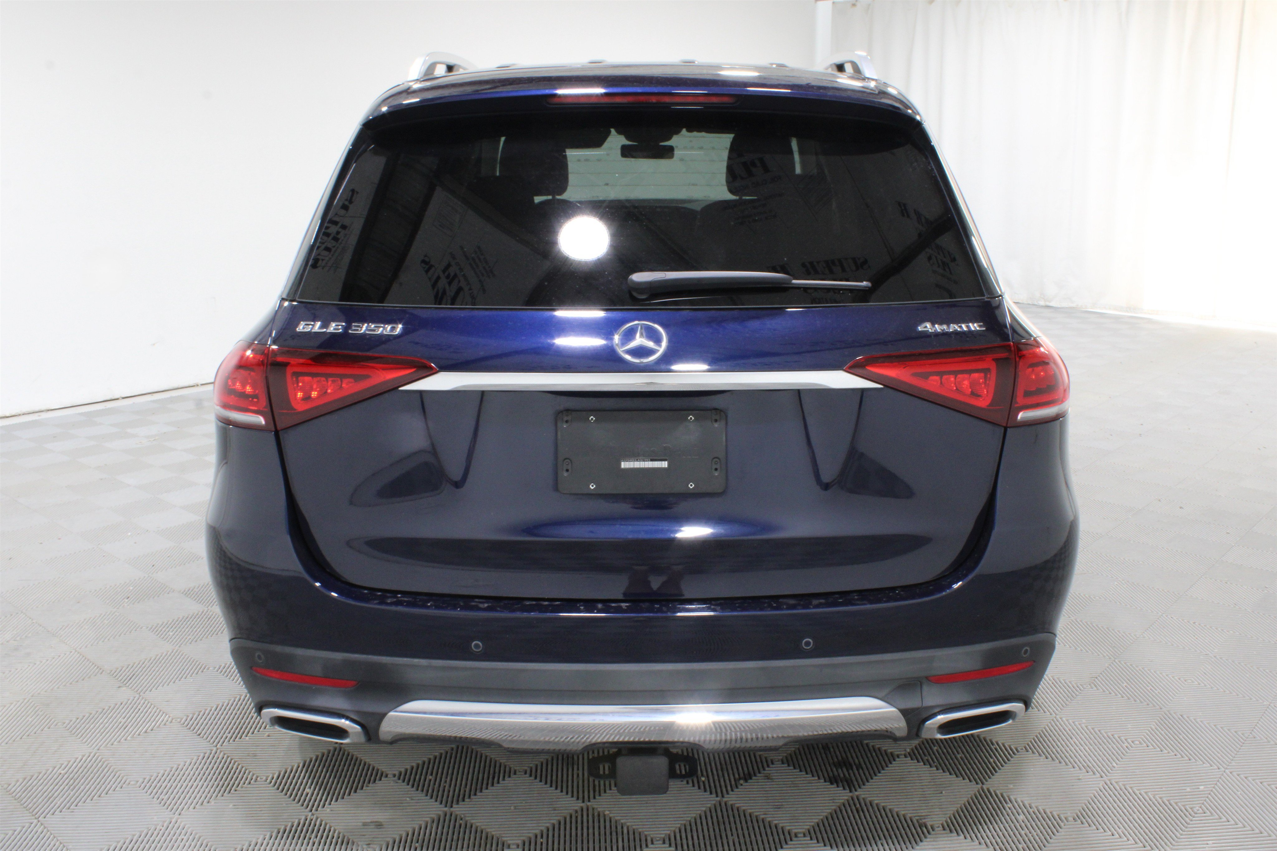 Used 2020 Mercedes-Benz GLE 350 4MATIC w/ Premium Package image 29