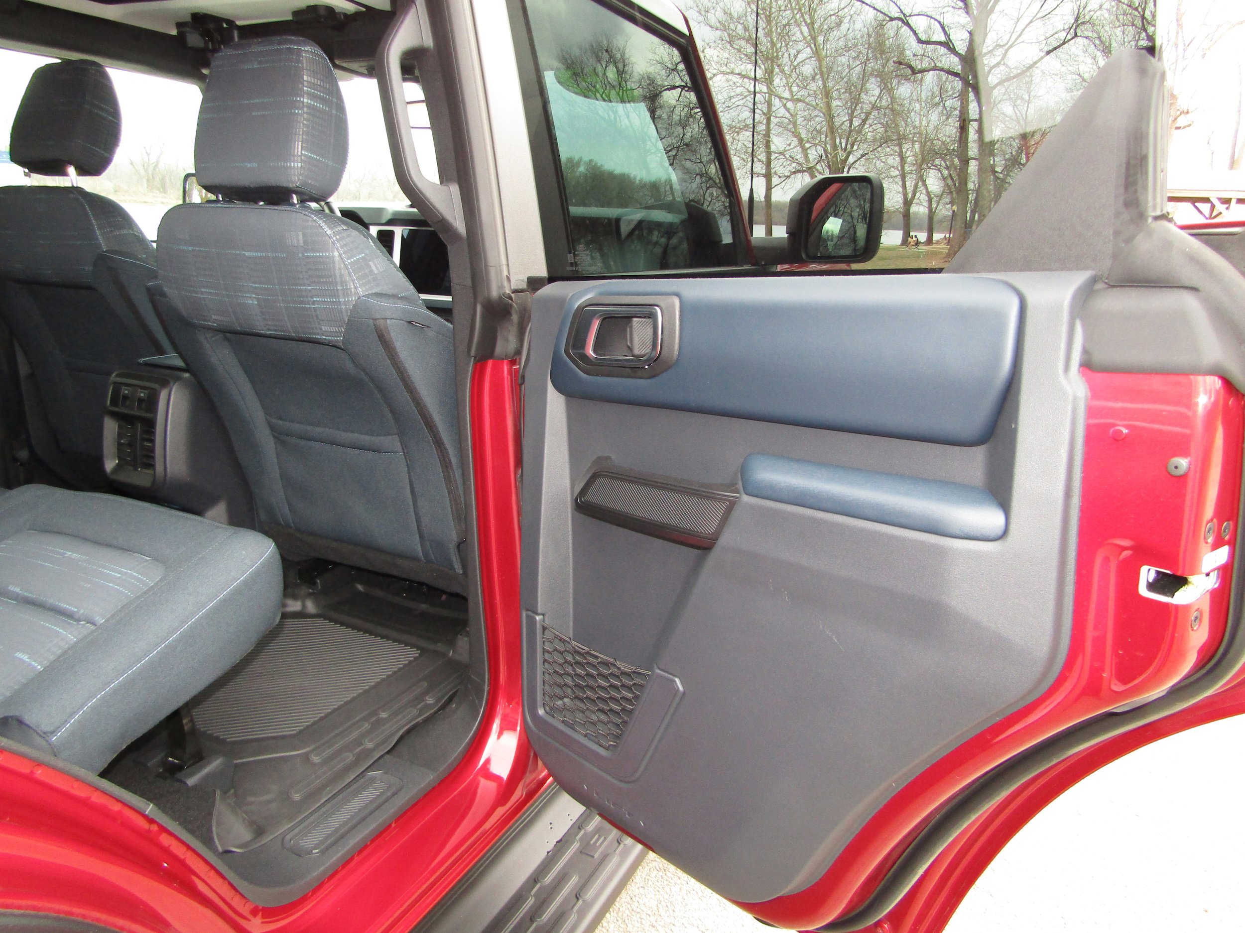 Used 2025 Ford Bronco Heritage Edition image 23