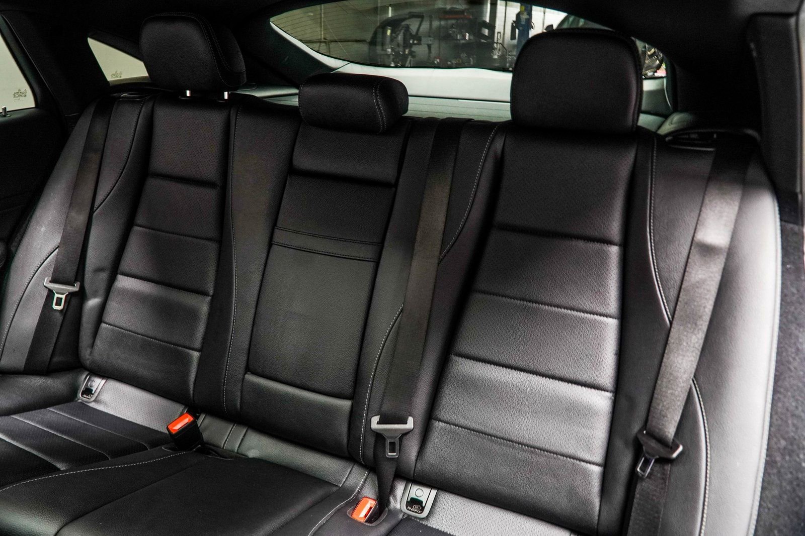 Used 2025 Mercedes-Benz GLE 450 4MATIC Coupe w/ Driver Assistance Package image 40