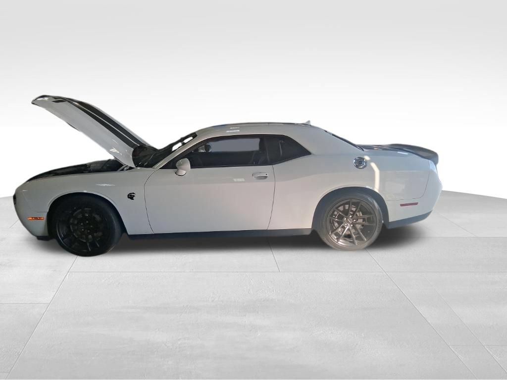 Used 2023 Dodge Challenger SRT Hellcat RWD image 2