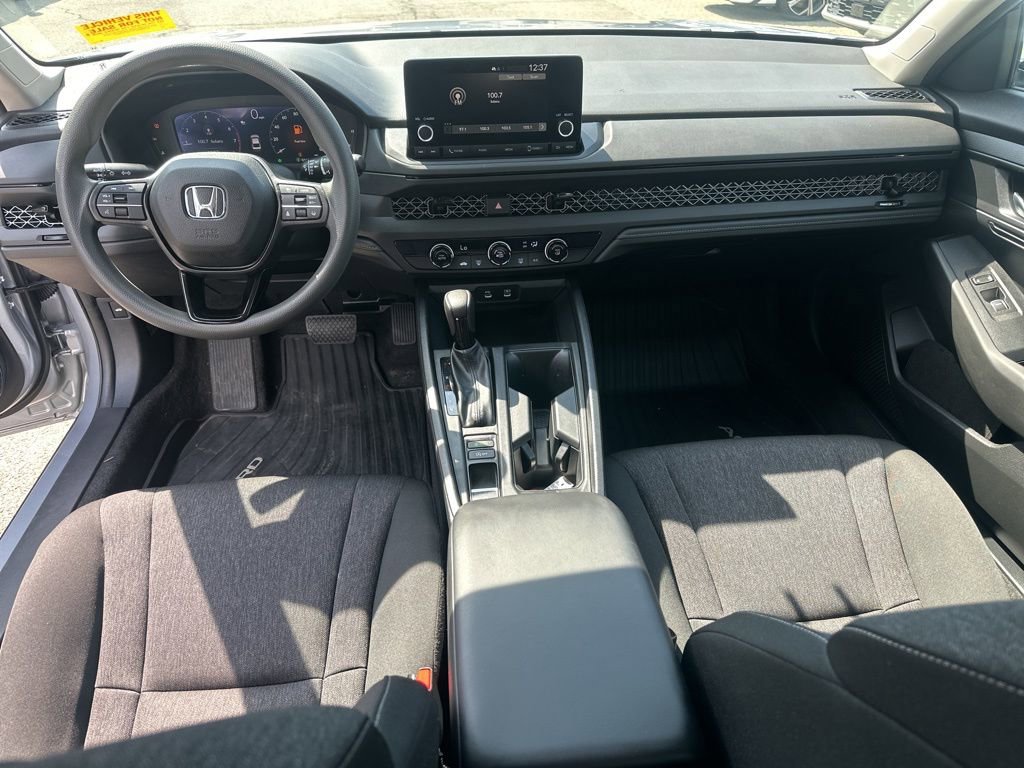 Used 2023 Honda Accord LX image 25
