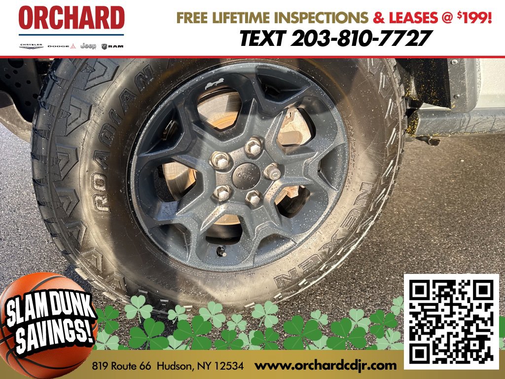 Used 2023 Jeep Wrangler Unlimited w/ Sun & Screen Package image 11