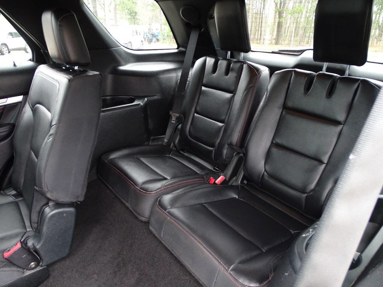 Used 2019 Ford Explorer Sport AWD/4WD image 39
