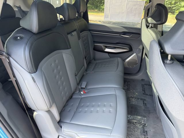 Certified 2026 Kia EV9 Wind AWD/4WD image 36