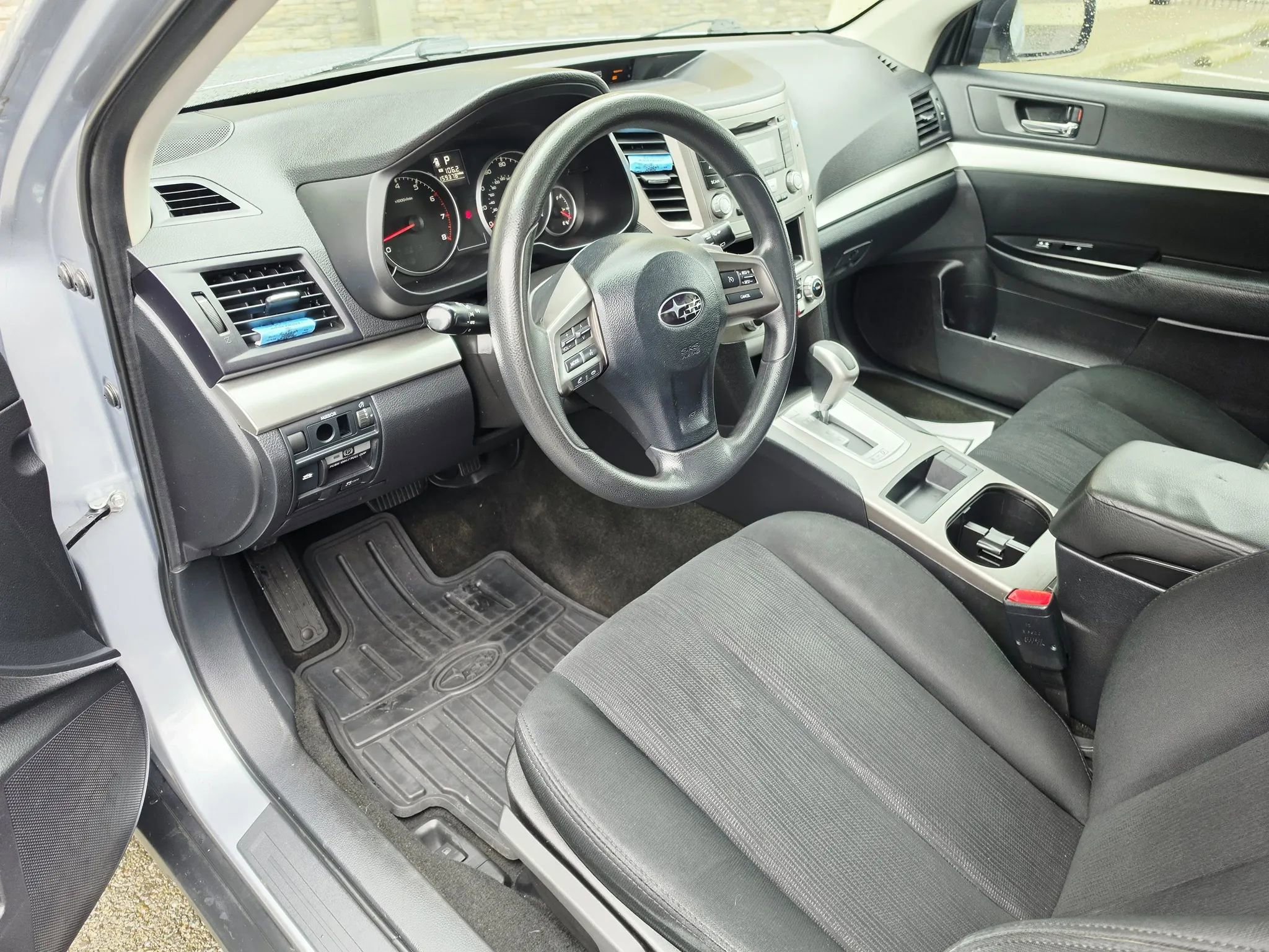 Used 2013 Subaru Outback 2.5i AWD/4WD image 9