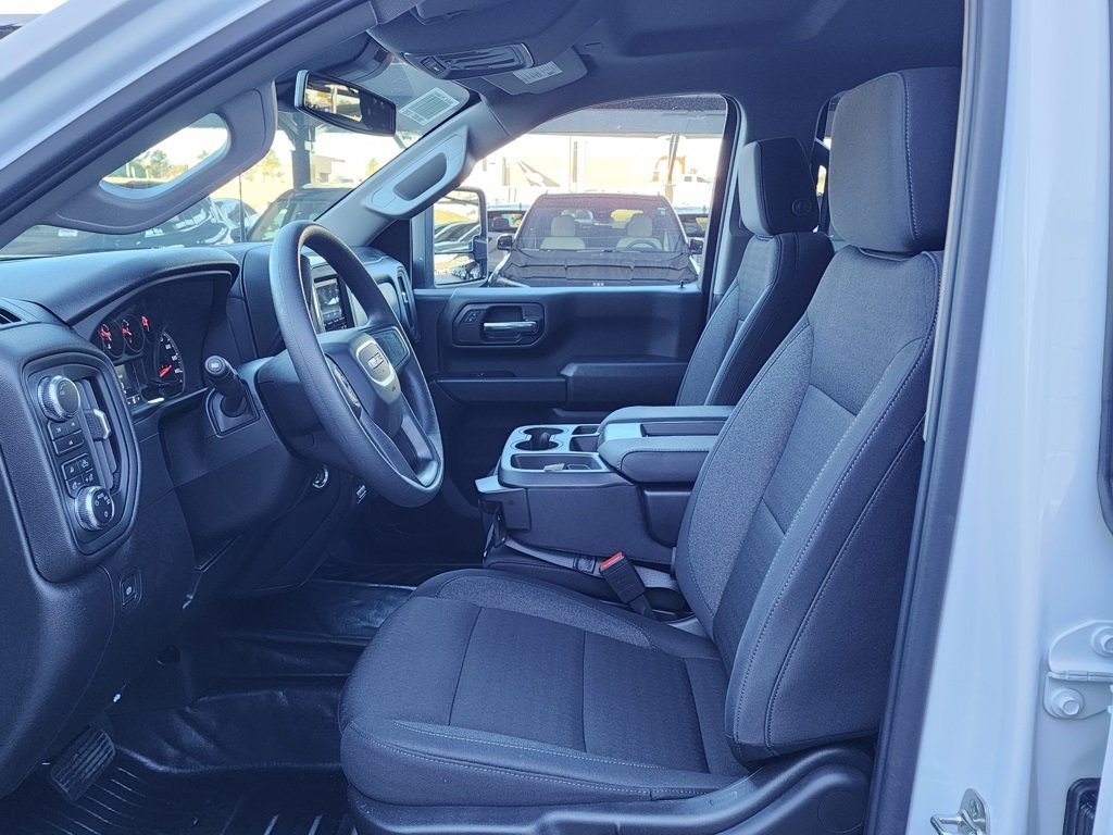 New 2026 GMC Sierra 2500 Pro w/ Convenience Package image 17