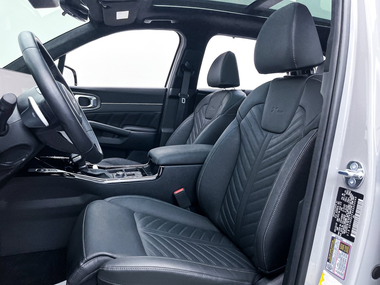 Used 2025 Kia Sorento SX Prestige image 19