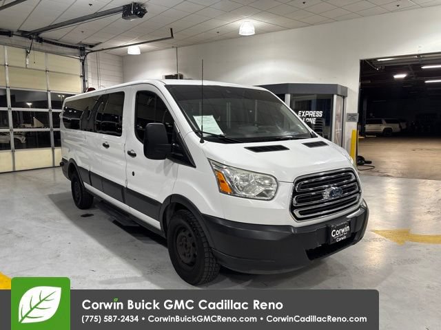 Used 2015 Ford Transit 350 XLT RWD image 4