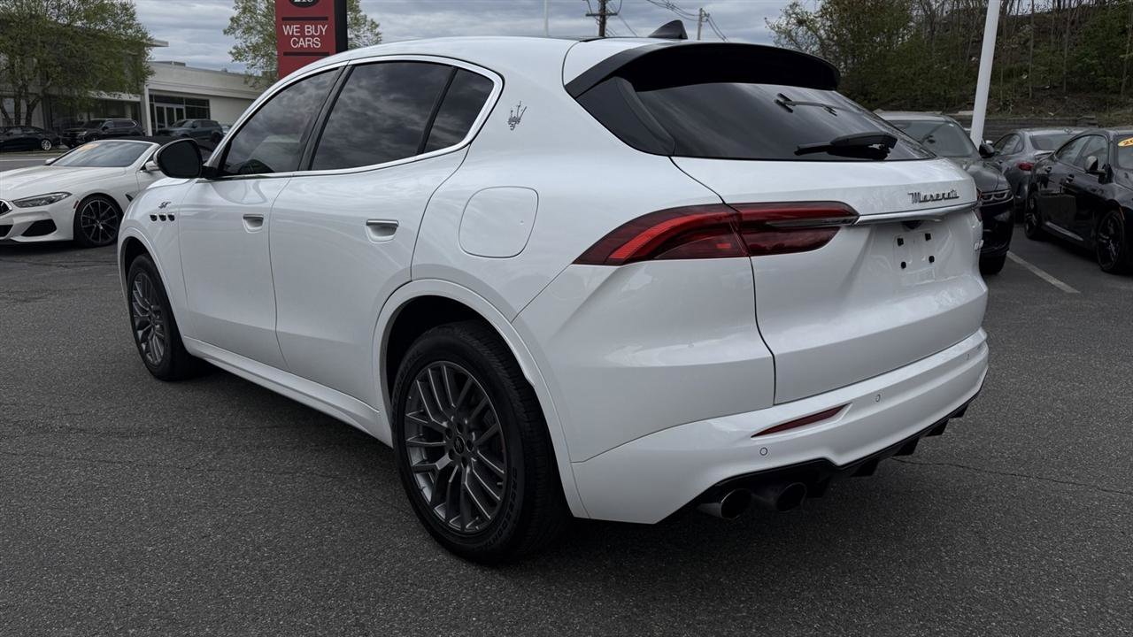 Used 2023 Maserati Grecale GT AWD/4WD image 13