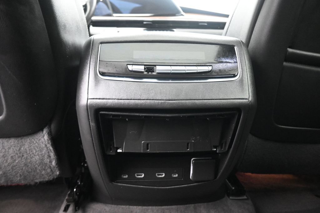 Used 2024 Cadillac Escalade ESV Premium Luxury w/ LPO, Floor Liner Package AWD/4WD image 44