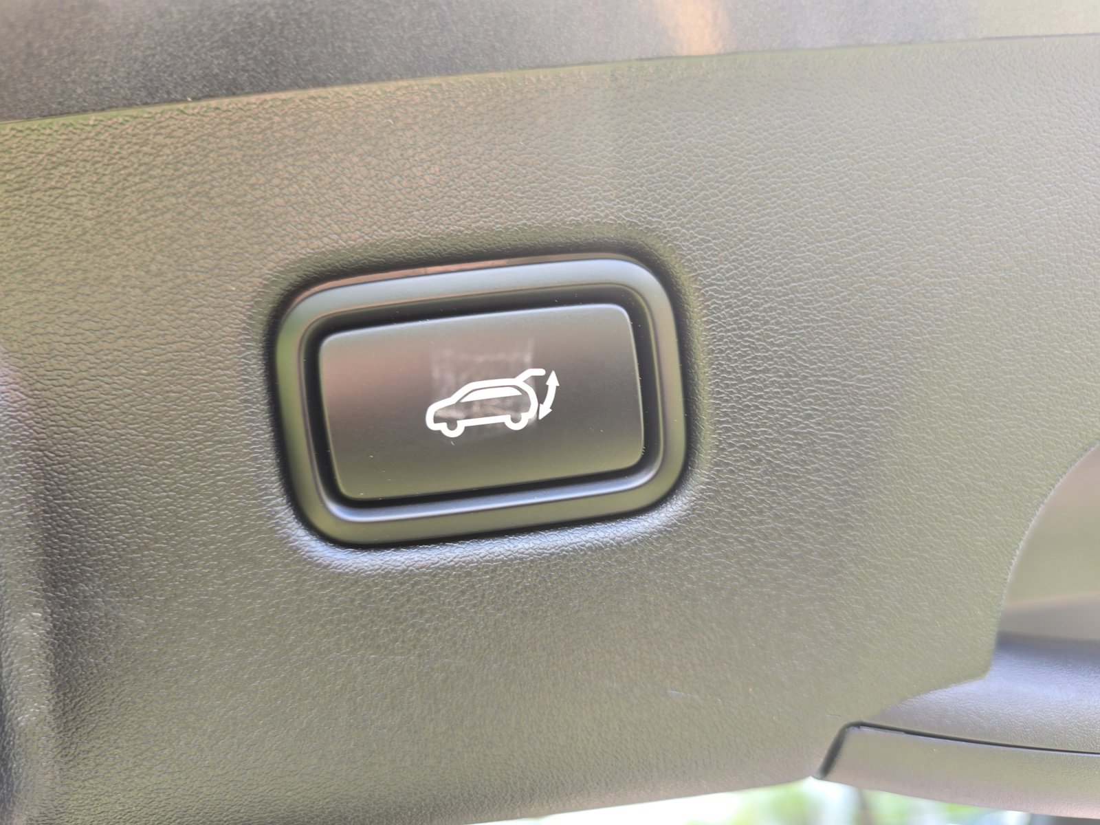 New 2025 Kia EV6 Wind image 12