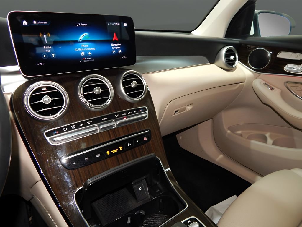 Used 2020 Mercedes-Benz GLC 300 4MATIC w/ Multimedia Package image 20